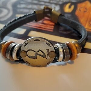 Horoscope Leather Bracelet Genie